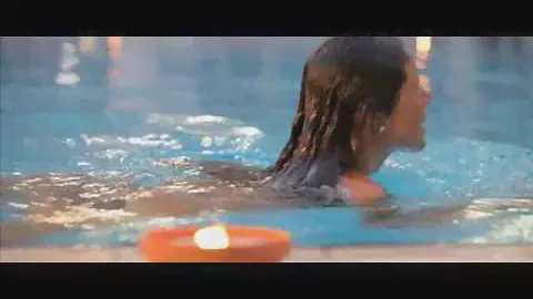 La piscina con acqua di mare riscaldata all'Atlantic Hotel di Riccione